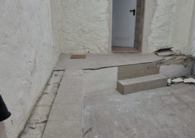 Garibay 11 Arreglo acceso trasteros Durante